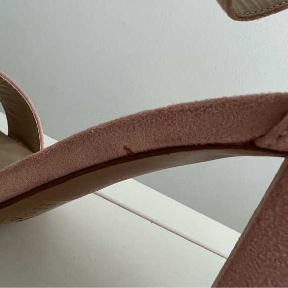 NEW Glamorous Blush Pink Block Heel Sandal - Picture 11 of 12